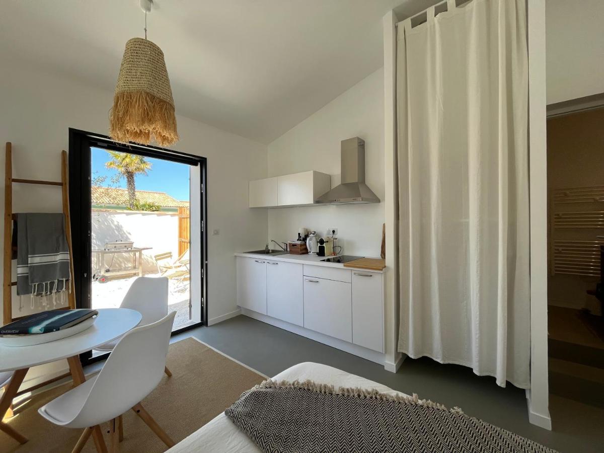 Maisonnette A Proximite Plage Et Port De St-Martin Saint-Martin-de-Ré 외부 사진